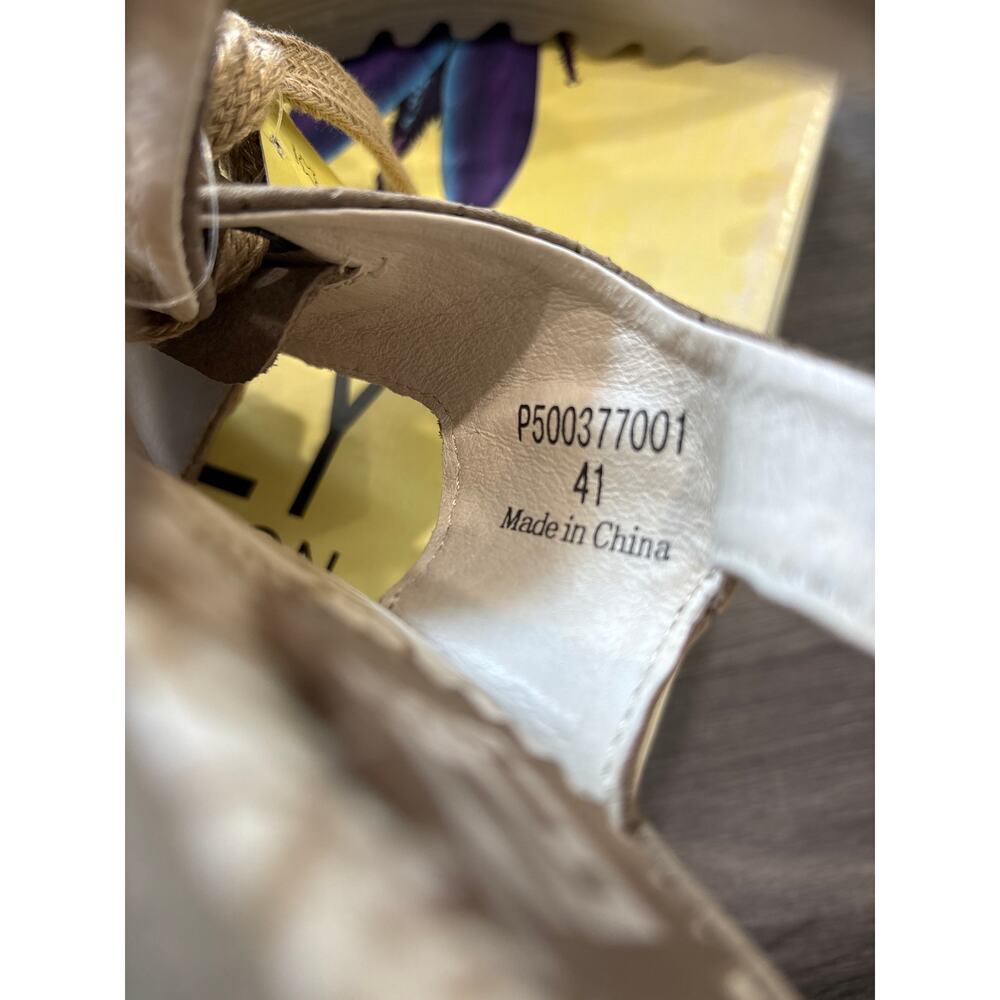 London Fly Ylva Perforated Khaki Color Sandals Size 41 - Picture 11 of 14